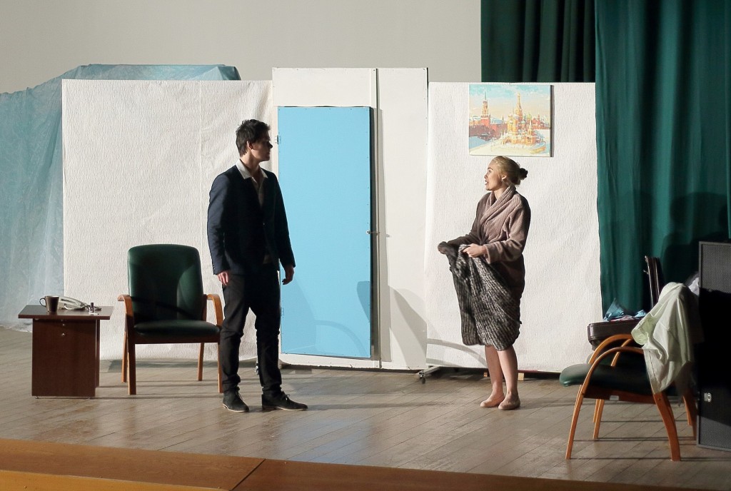 Studencheskij teatr GUU rasskazal o «Gorodskom romanse» (1)