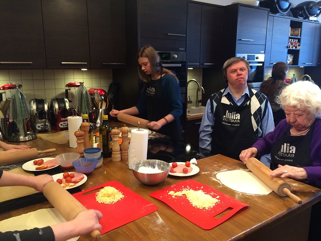 Studenty III kursa GUU posetili kulinarnyj master-klass v «Studii YUlii Vysockoj» (3)